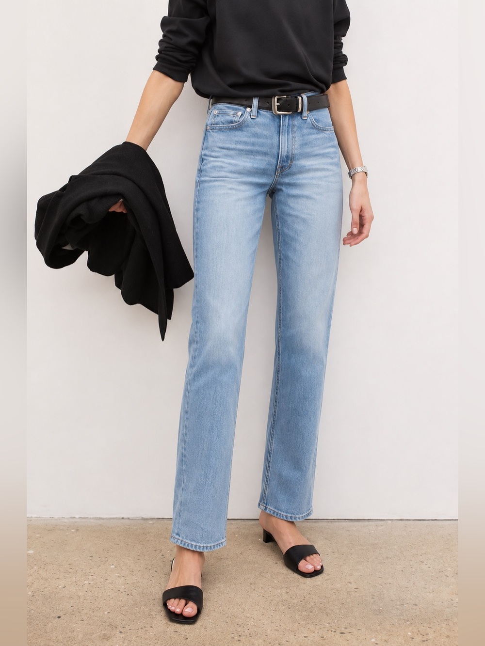 AYR Women’s Straight Leg Light Denim Jeans – Size 31 Long High Rise